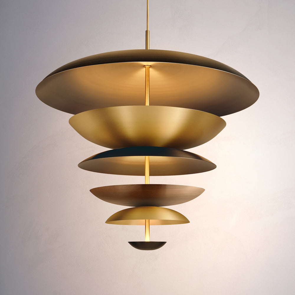 Carousel Chandelier Ore